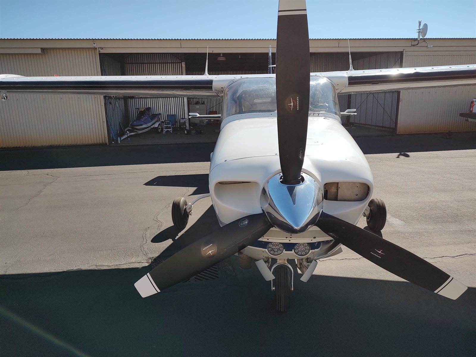 Front view and propeller Front view of N152BT and propeller